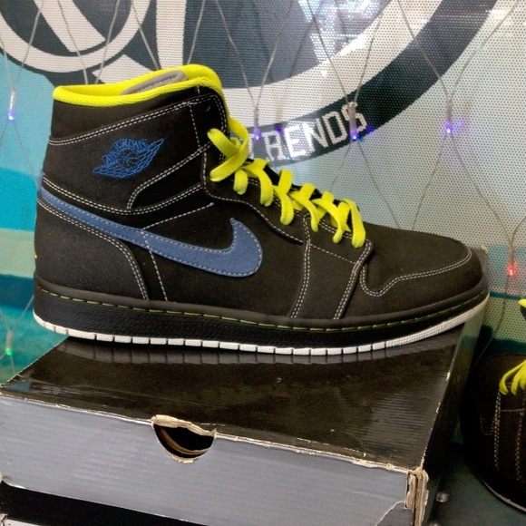 Air Jordan 1 Retro High - Picture 11 of 11